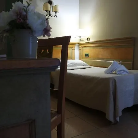 Santa Caterina Hotel 3*